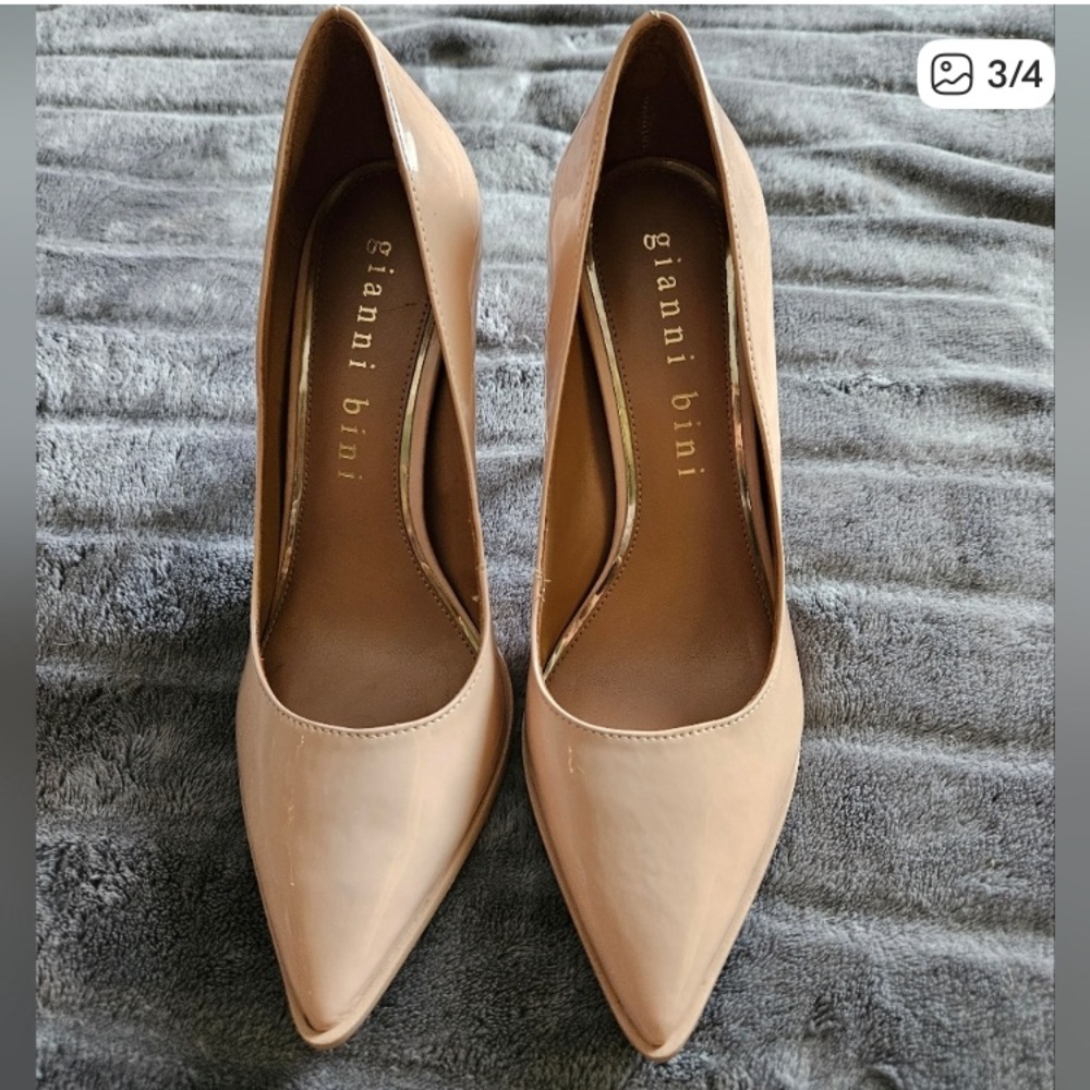 Giani Bini Women's Patent Pointed-Toe Pumps in Nude Pink - Picture 2 of 10